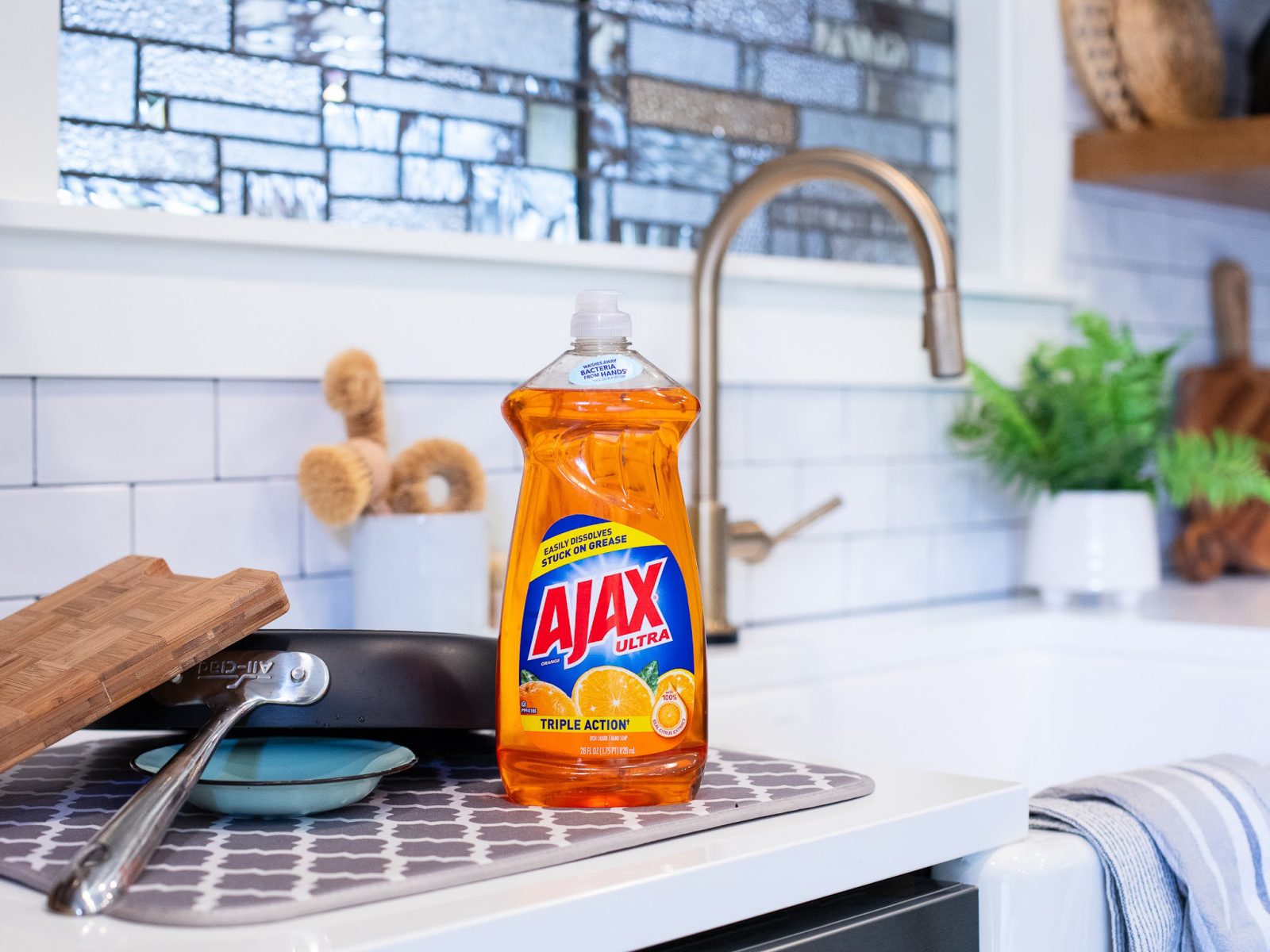 Ajax Dish Liquid As Low As $1.24 At Kroger